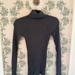 Club Monaco Heather Gray Sweater